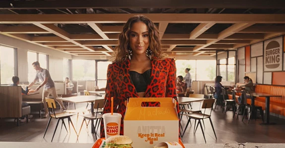Por Que Seu Instagram Está Atraindo Curiosos e Não Clientes 4 Anitta Larissa Machado BK
