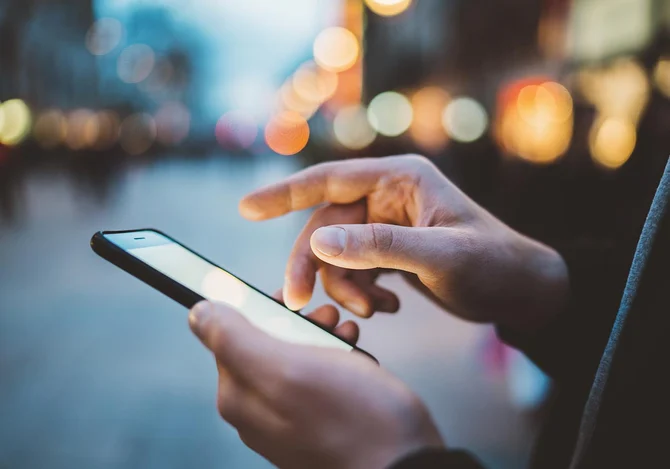 Tendência de Logos: o que as grandes marcas estão ensinando sobre branding 3 migracao oi